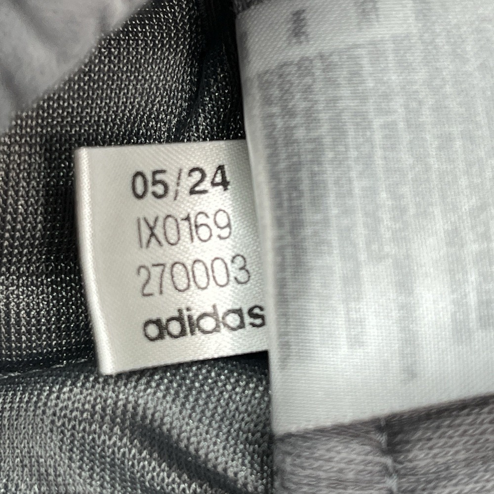 Adidas Essentials Fleece Sweatpants Mens M Gray 3 Stripe Tapered Cuff‎ Joggers - Picture 14 of 14